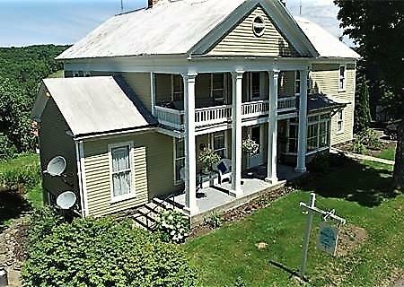 The Willow Tree Inn B&B Cooperstown Exterior photo